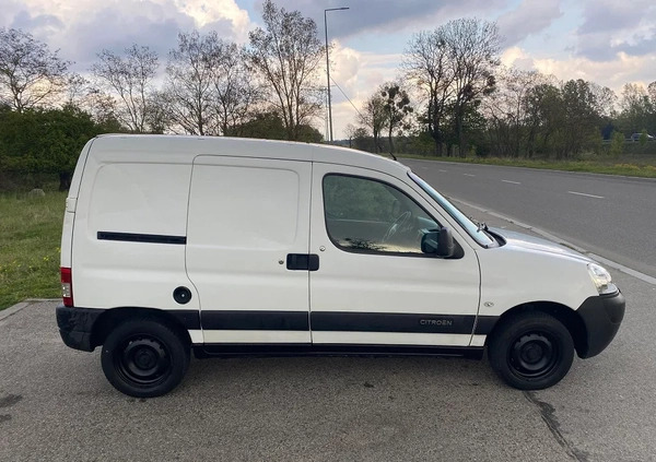 Citroen Berlingo cena 6950 przebieg: 215000, rok produkcji 2007 z Grudziądz małe 29